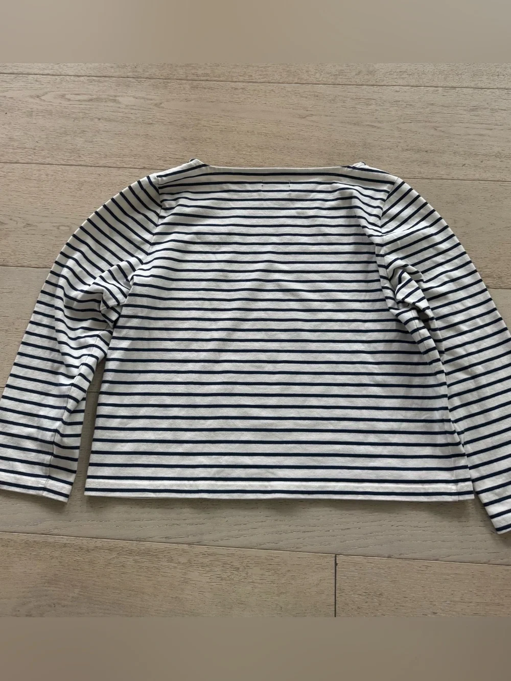 J crew Classic mariner cloth boatneck T-shirt with embroidery lips kiss